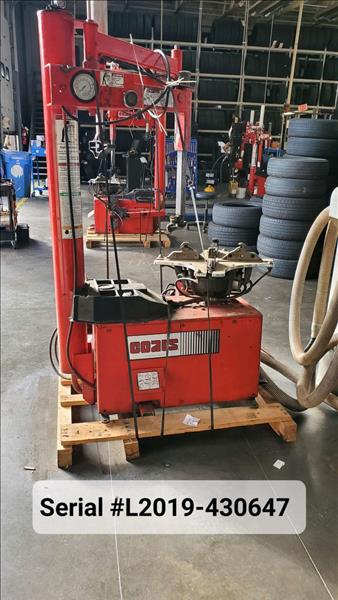 MarketPlace: (1) Coats 70X-AH-3 Rim Clamp Tire Changer., (1) Coats