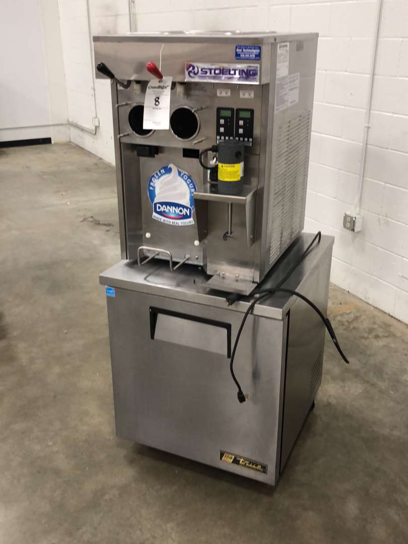 stoelting yogurt machine